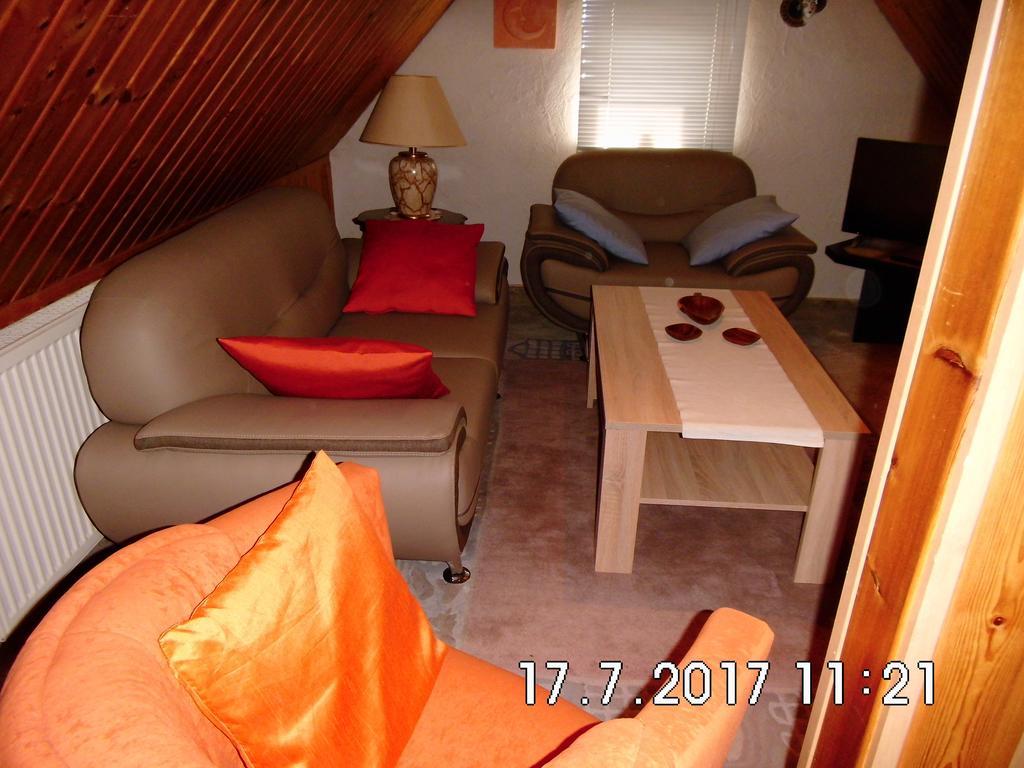 Ferienappartement Obrigheim Mosbach  Bagian luar foto